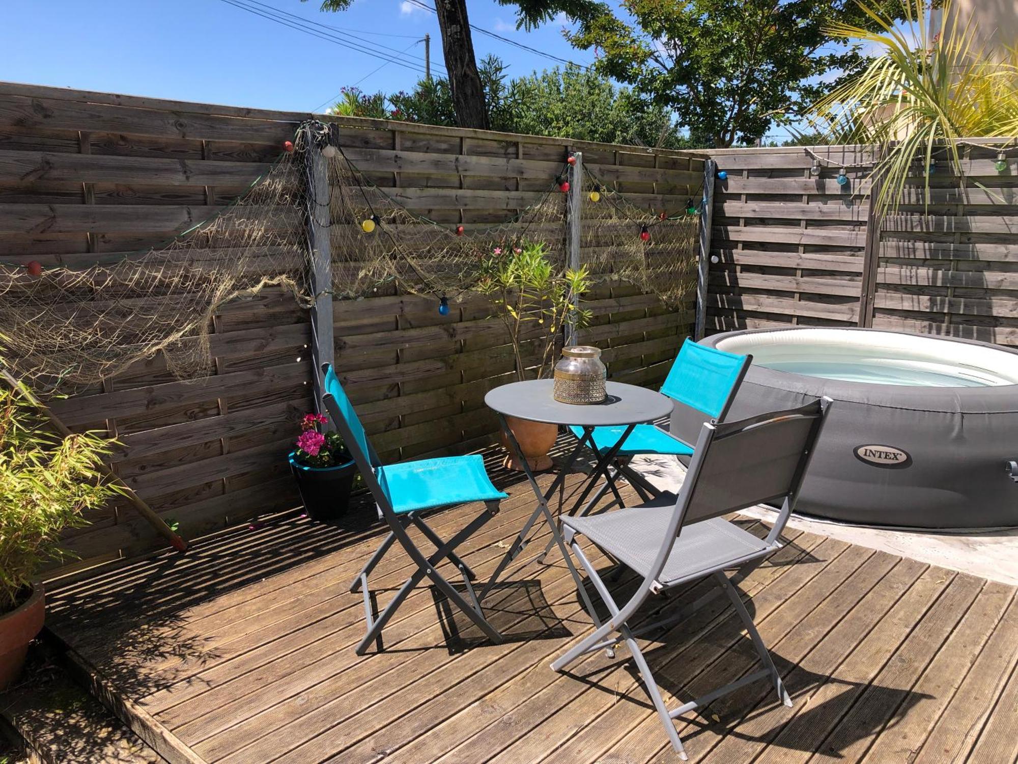 Maison au Calme Climatisée avec spa de mai à fin octobre Vila Royan Exterior foto